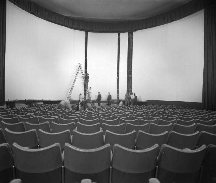 Behrens, Herbert / Anefo Het Cineramatheater, 1960 no. 911-4025 licentie CC0