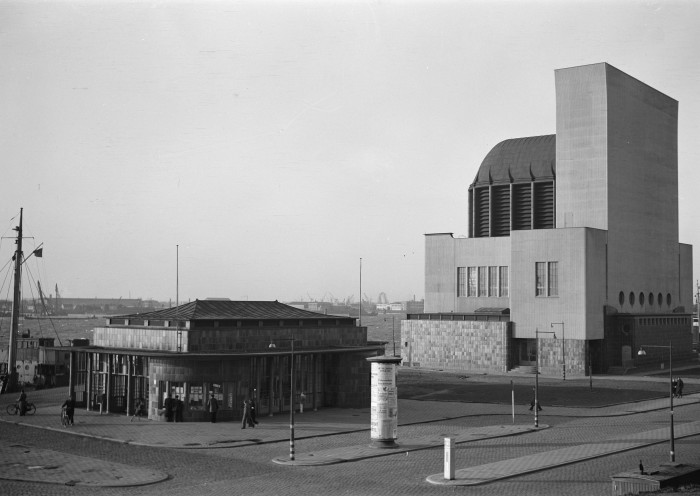 Van 't Hof/Anefo - Maastunnel, 6 februari 1946 / Nationaal Archief #CC0