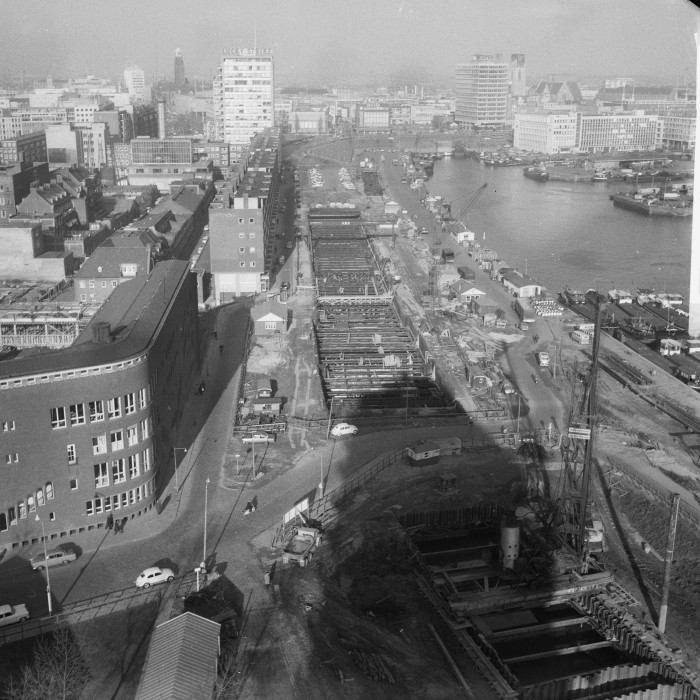 Jacques de Nijs/ Anefo - Baankwartier vanuit het zuiden tijdens aanleg metro, 20 november 1961 Nationaal Archief #CC0